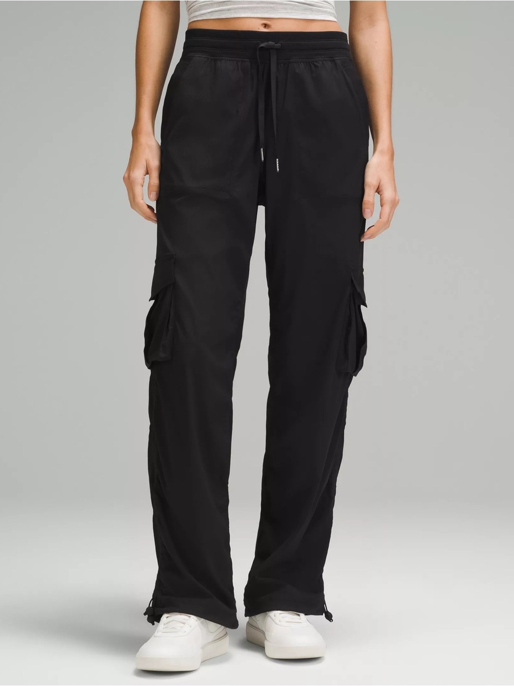 Lululemon Dance Studio Relaxed-Fit MR Cargo Pant BLK L